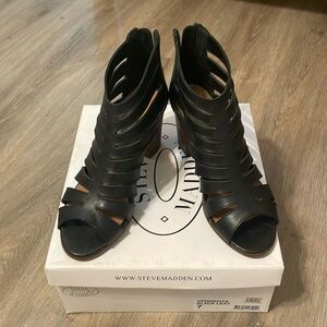 Steve Madden Vendenta Block Heels